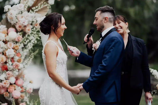 7 Tips to Help the Groom Write Meaningful Wedding Vows